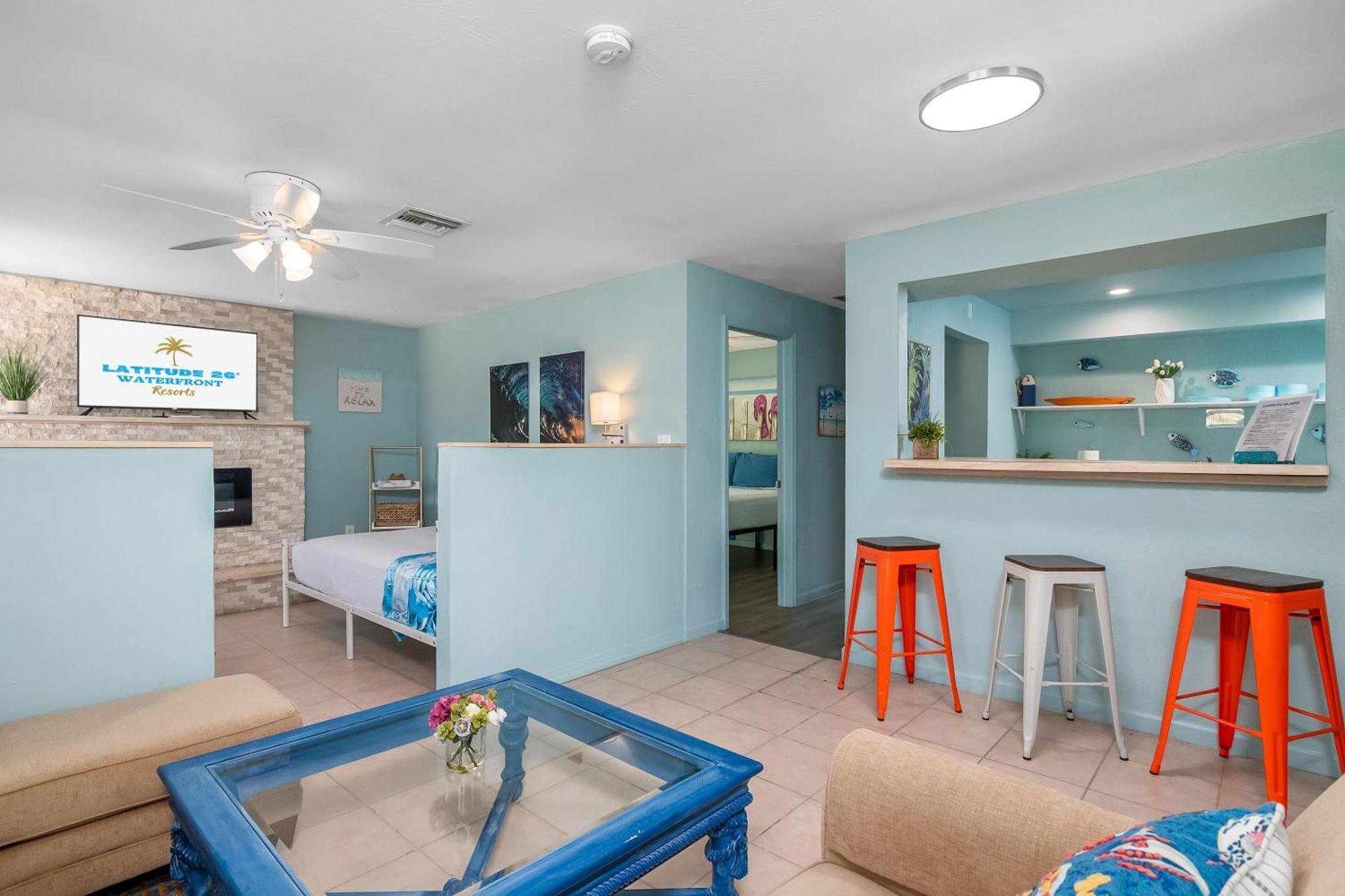 Latitude 26 Waterfront Boutique Resort - Fort Myers Beach Eksteriør billede