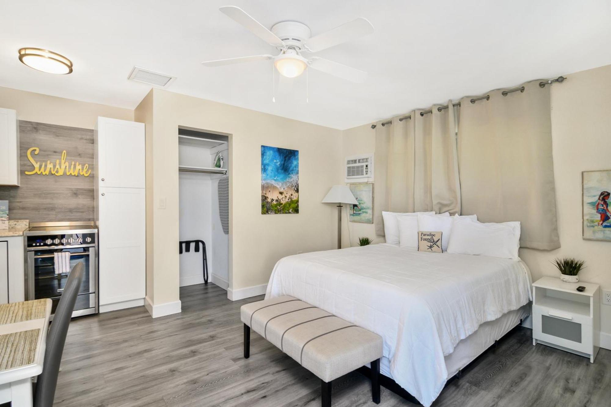 Latitude 26 Waterfront Boutique Resort - Fort Myers Beach Eksteriør billede